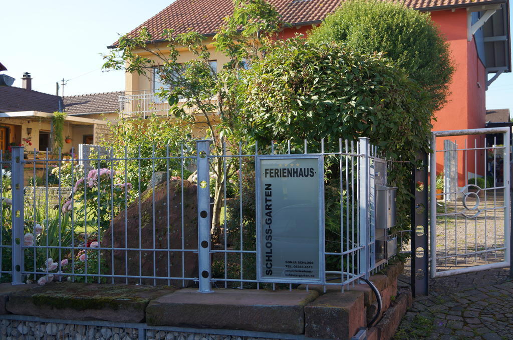 Ferienhaus Schloss-Garten Kapellen-Drusweiler Luaran gambar