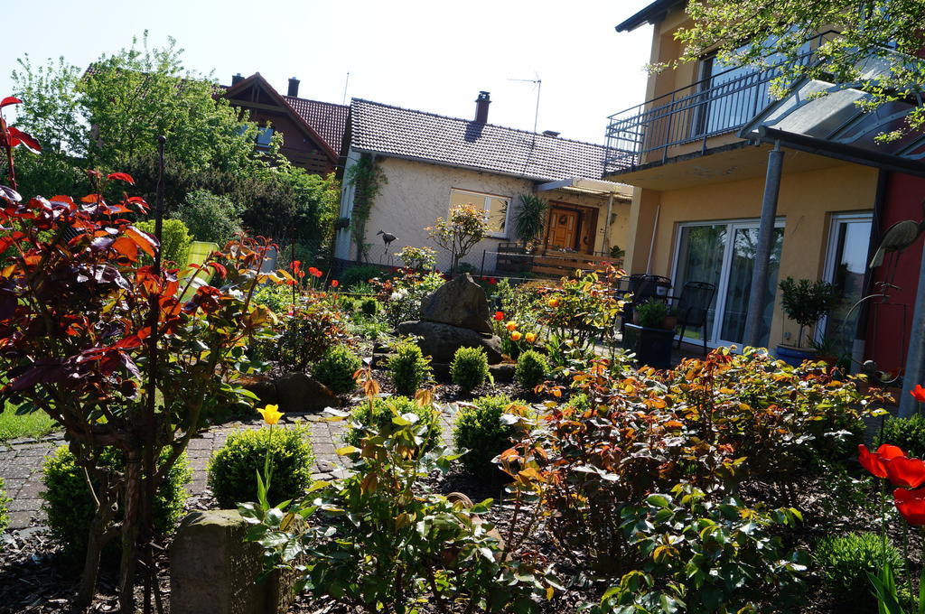 Ferienhaus Schloss-Garten Kapellen-Drusweiler Luaran gambar